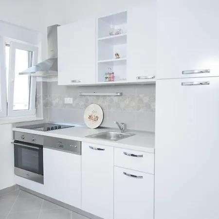 Apartments Dzeki Split Exterior photo