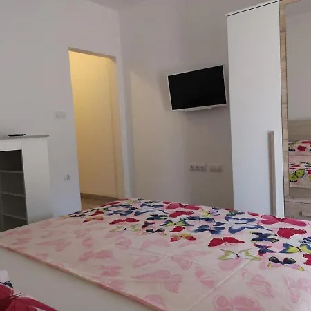 Apartments Dzeki Split Exterior photo
